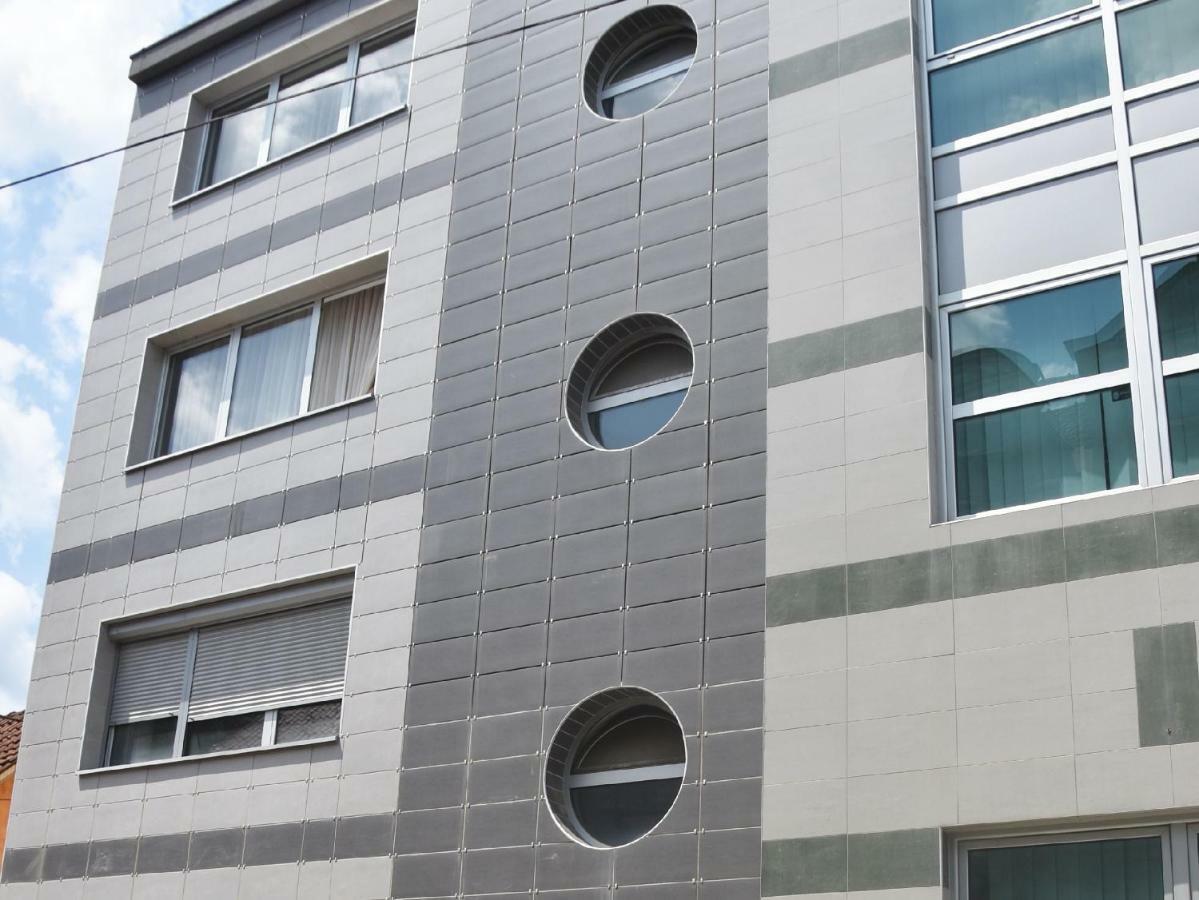 Lux Apartment I Prijedor Luaran gambar